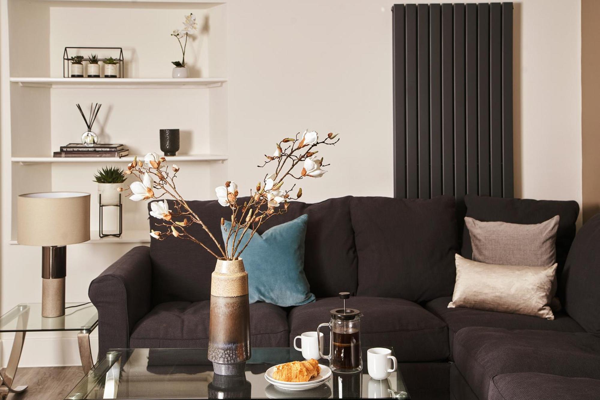 The Moorings - Stylish Duplex On Harbourside Apartment Torquay