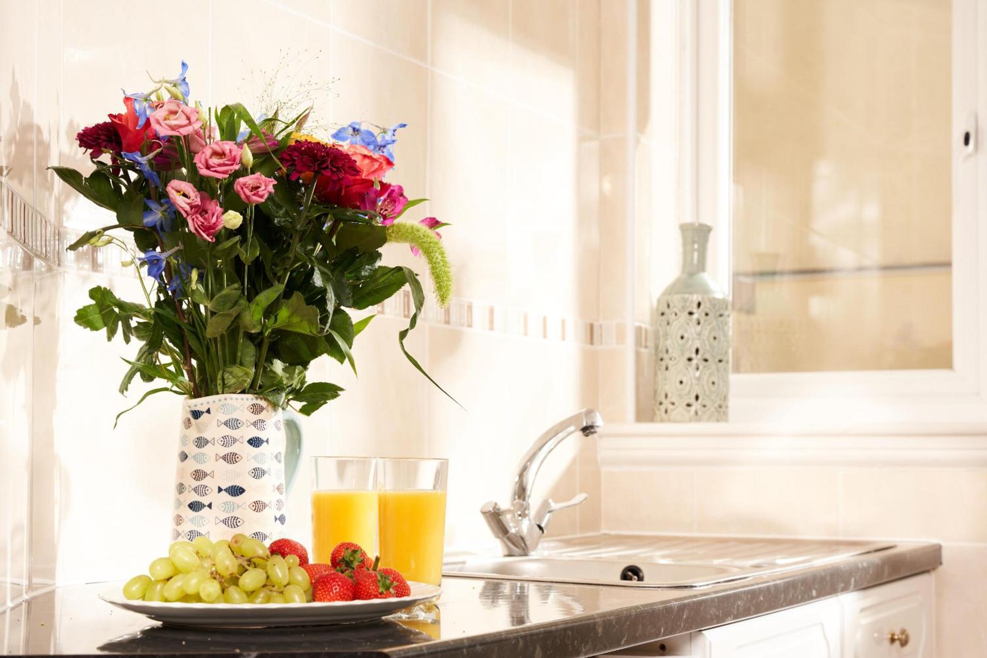 Bayfort Sea - Comfortable Couples Retreat With Stunning Coastal Views