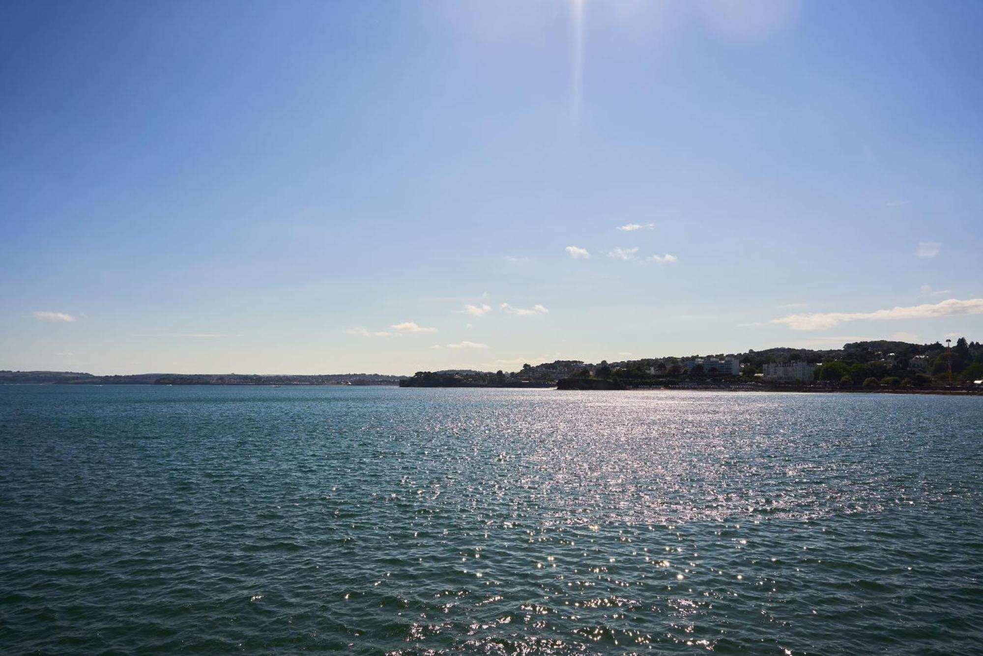 Apartamento Bayfort Sea - Comfortable Couples Retreat With Stunning Coastal Views