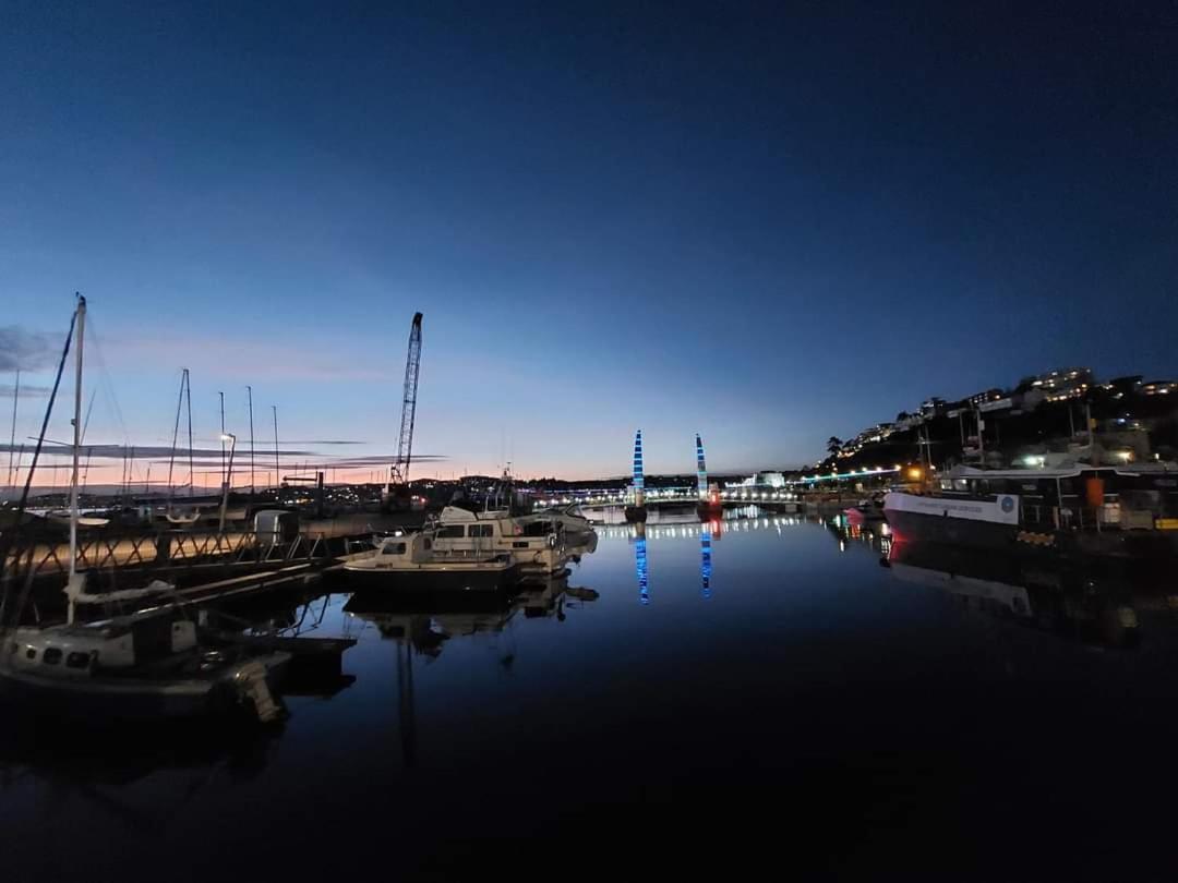 The Seaview Suites At The Corbyn Apartments * Torquay