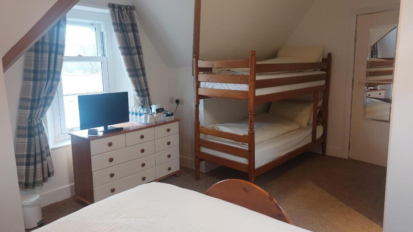 Guest house Ashleigh House 4*