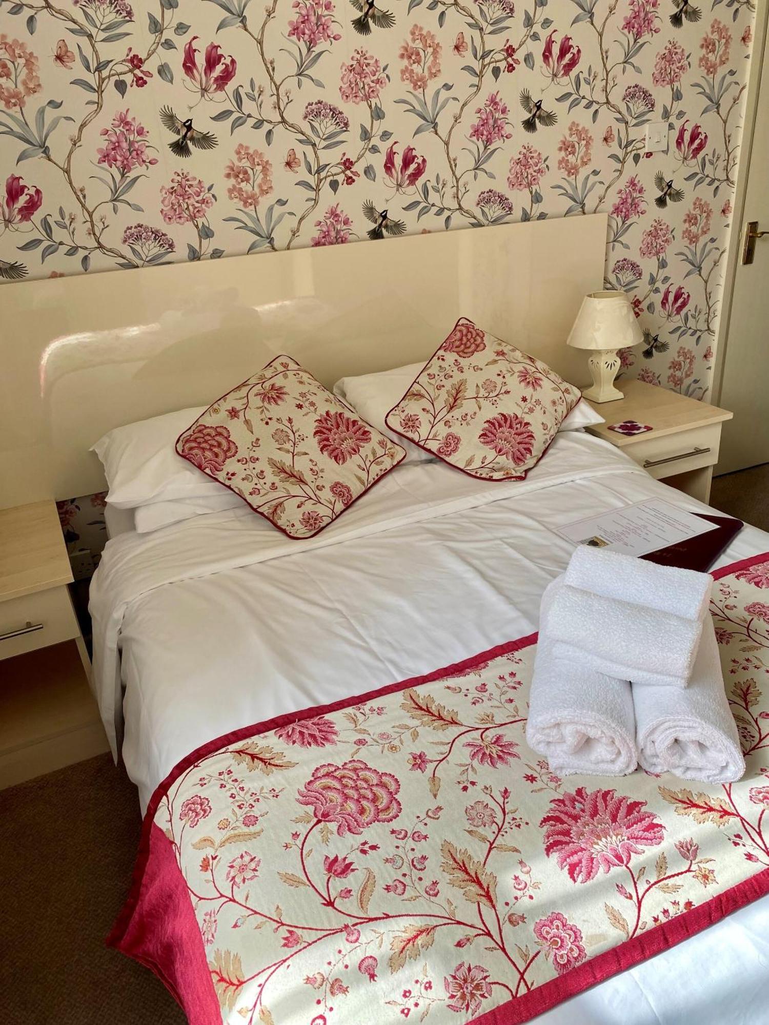 74 Belgravia Guest house Torquay