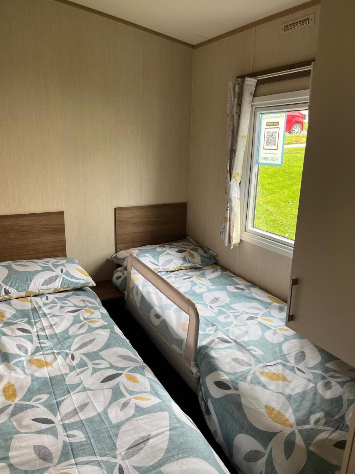 Lovely 3 Bedroom Caravan To Rent At Hoburne Devon Bay * Torquay