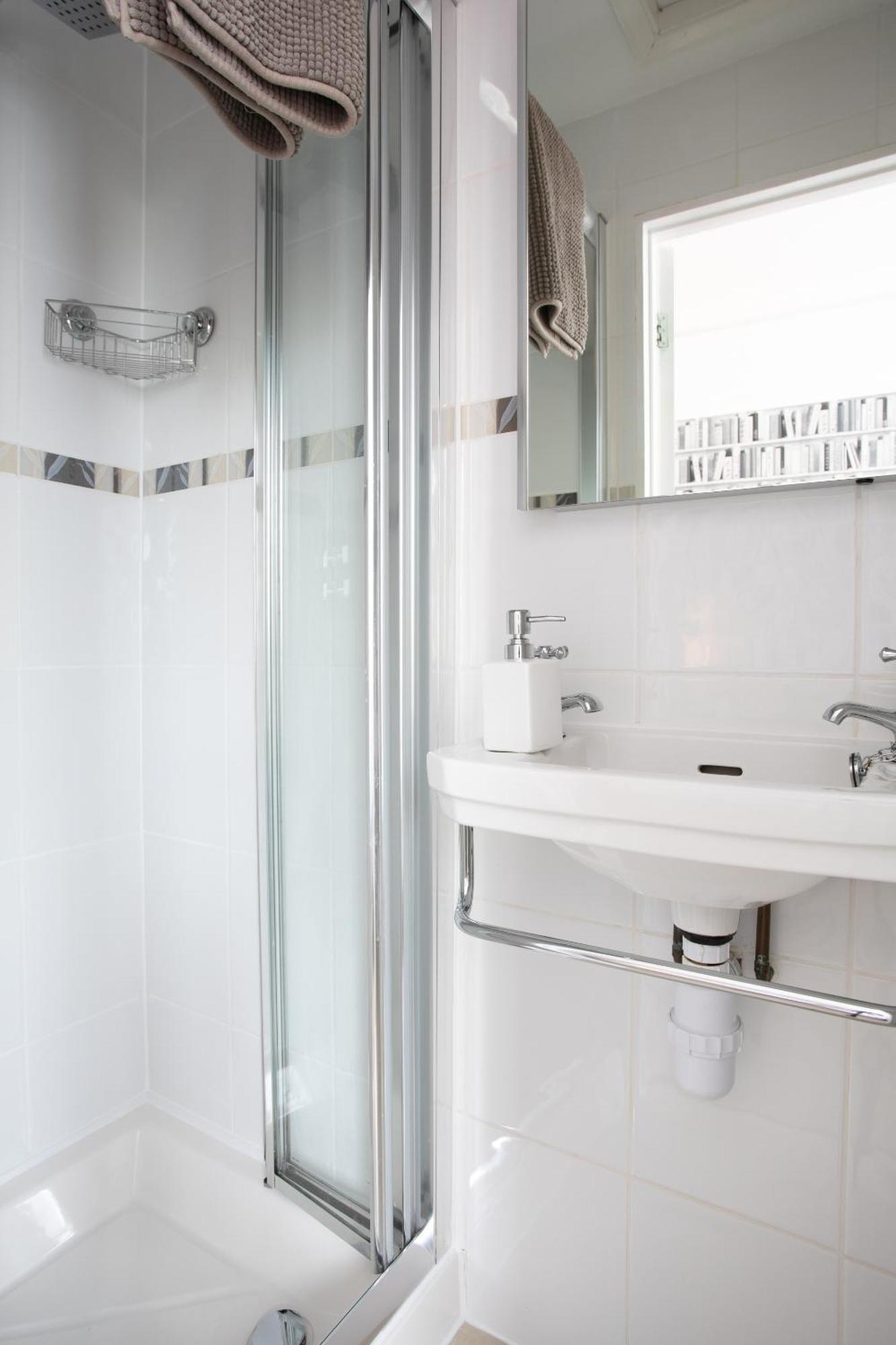 Mount Edgcombe Guest house 4*