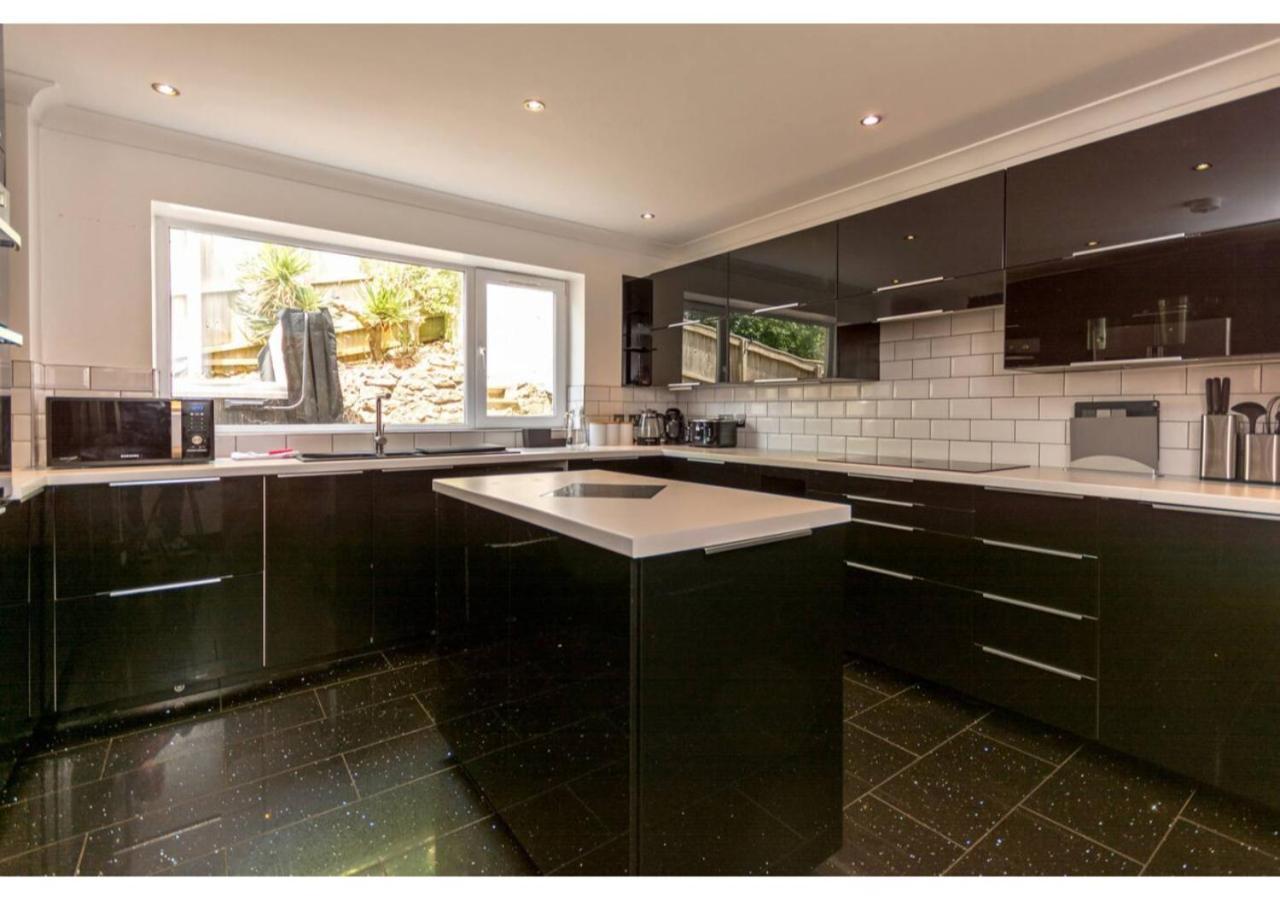 Warwick Views - Family Hot Tub Lovely Views With Ample Parking Torquay