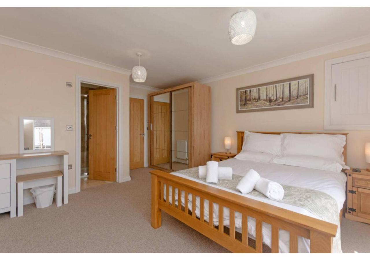 Warwick Views - Family Hot Tub Lovely Views With Ample Parking Holiday home Torquay