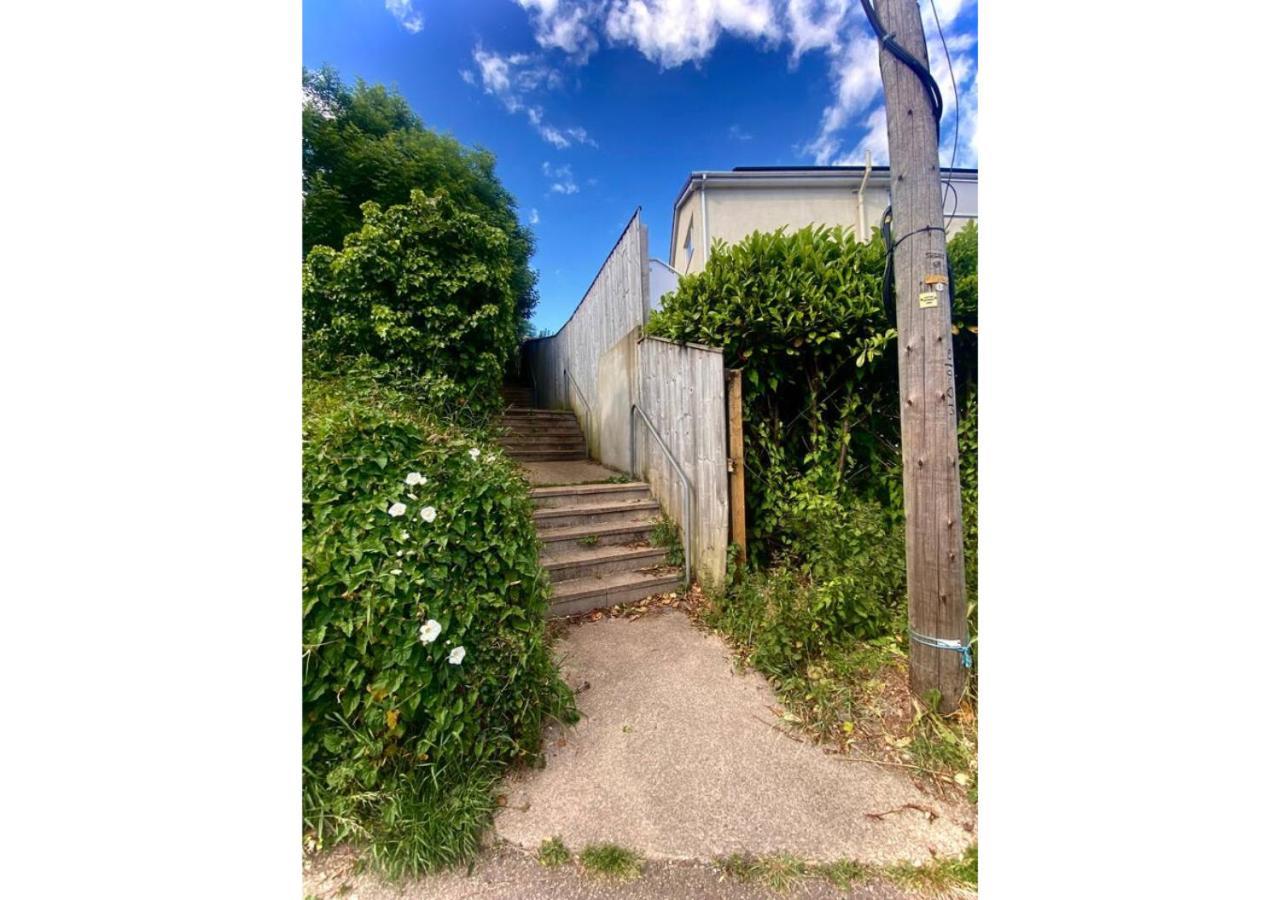 Warwick Views - Family Hot Tub Lovely Views With Ample Parking *