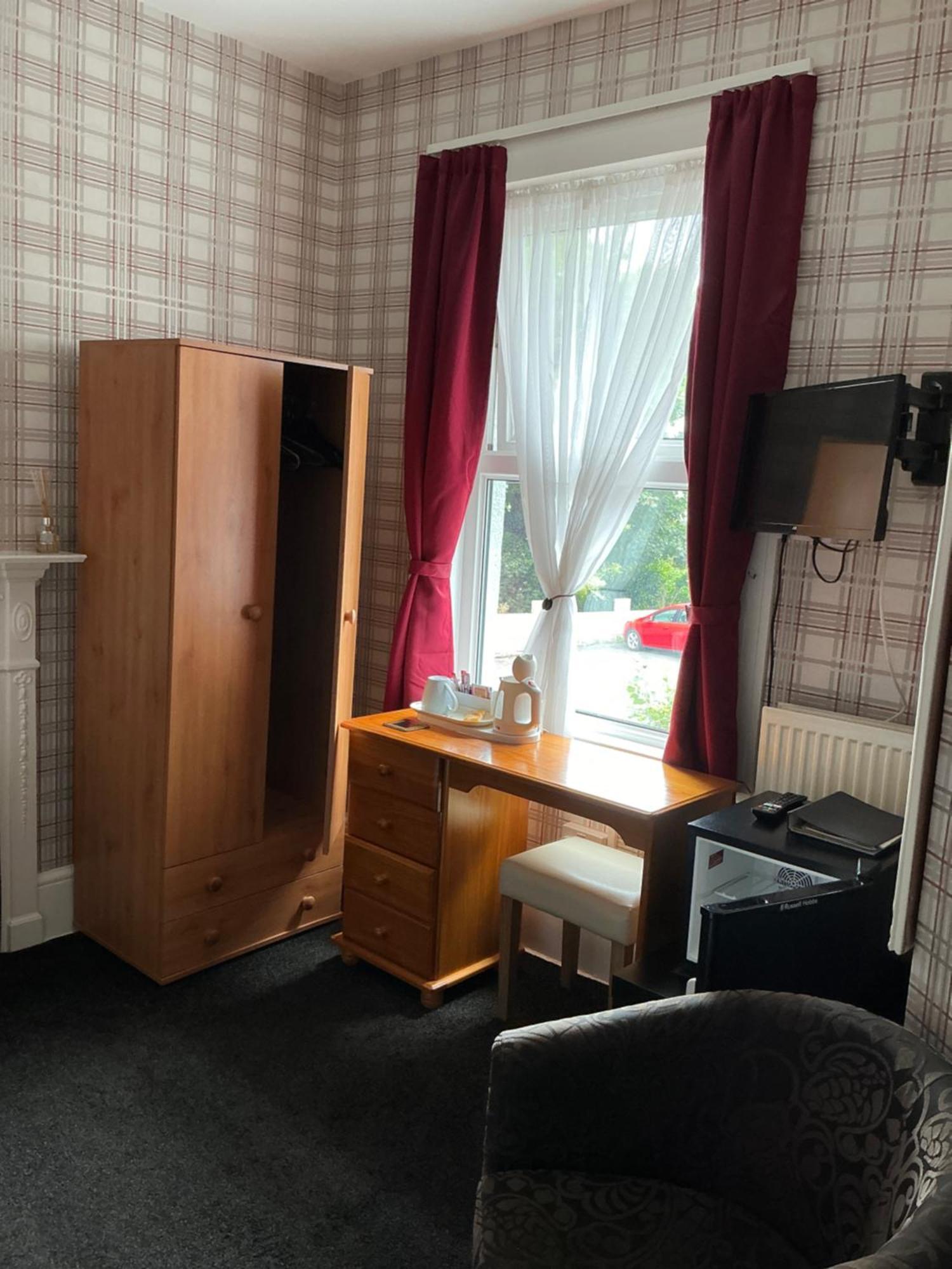 The Glenwood 3* Torquay