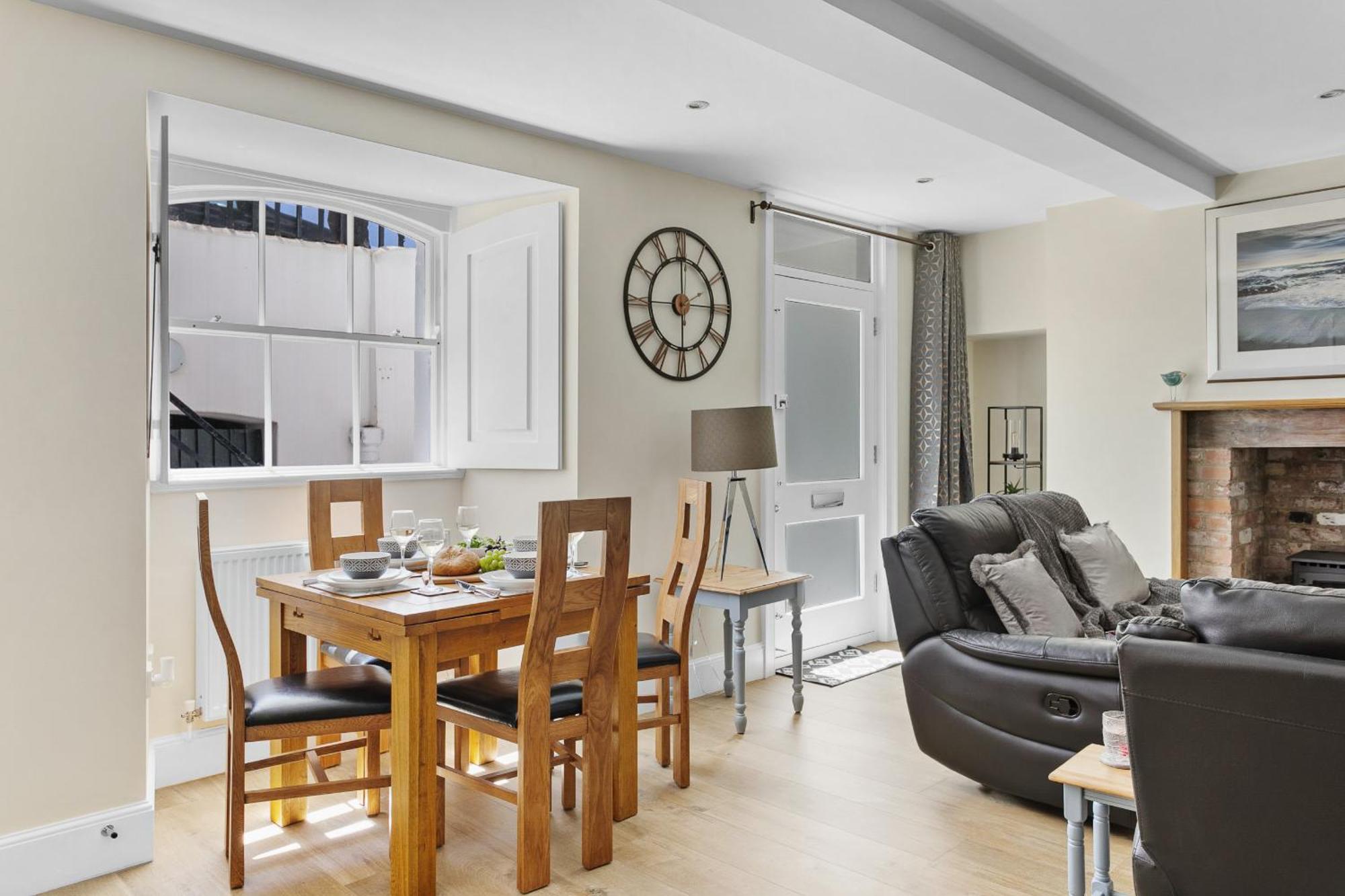 Sovereign House - Close To Harbour With Parking * Torquay