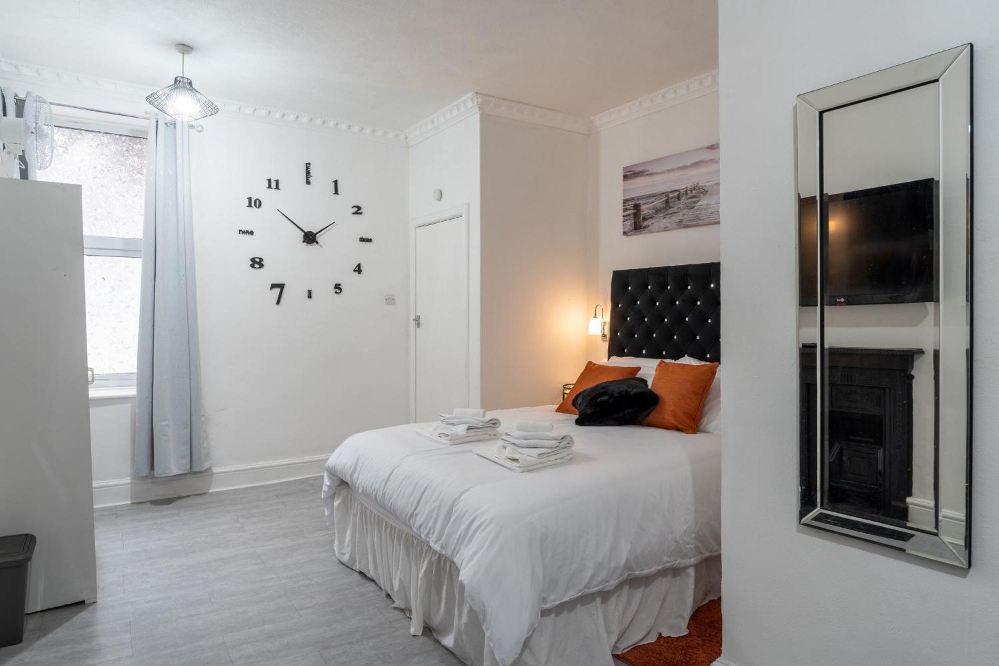 Finest Retreats - Harbour's Nest Torquay