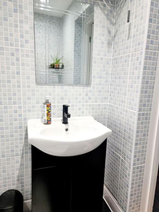 Kethla Luxury Apartment