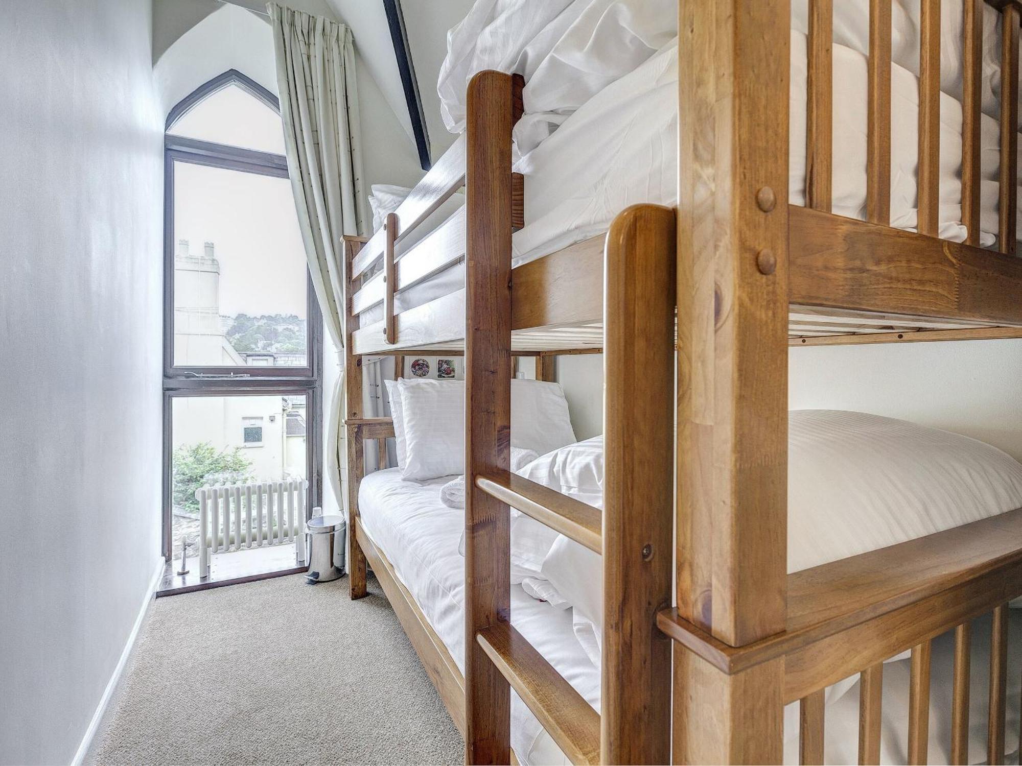 6 Torwood Gables *