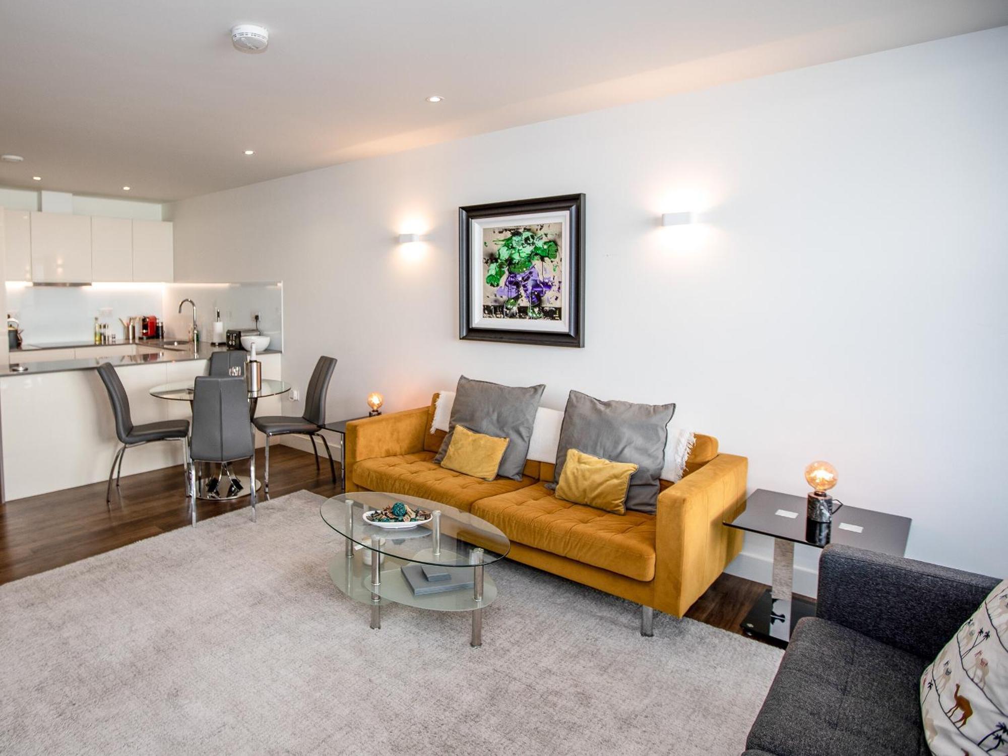 17 Air-conditioned Bedrooms Torquay
