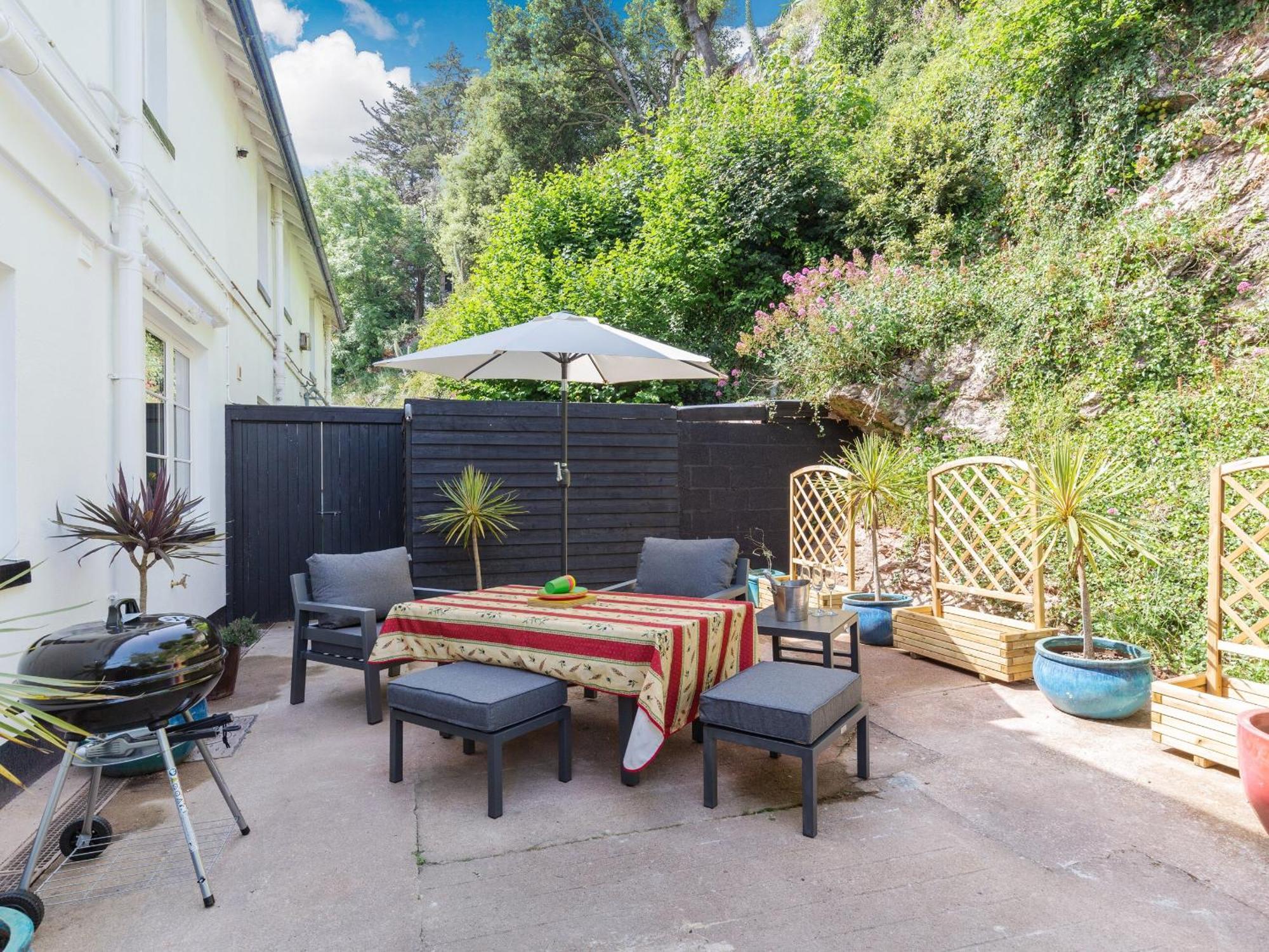Cavern House Holiday home Torquay