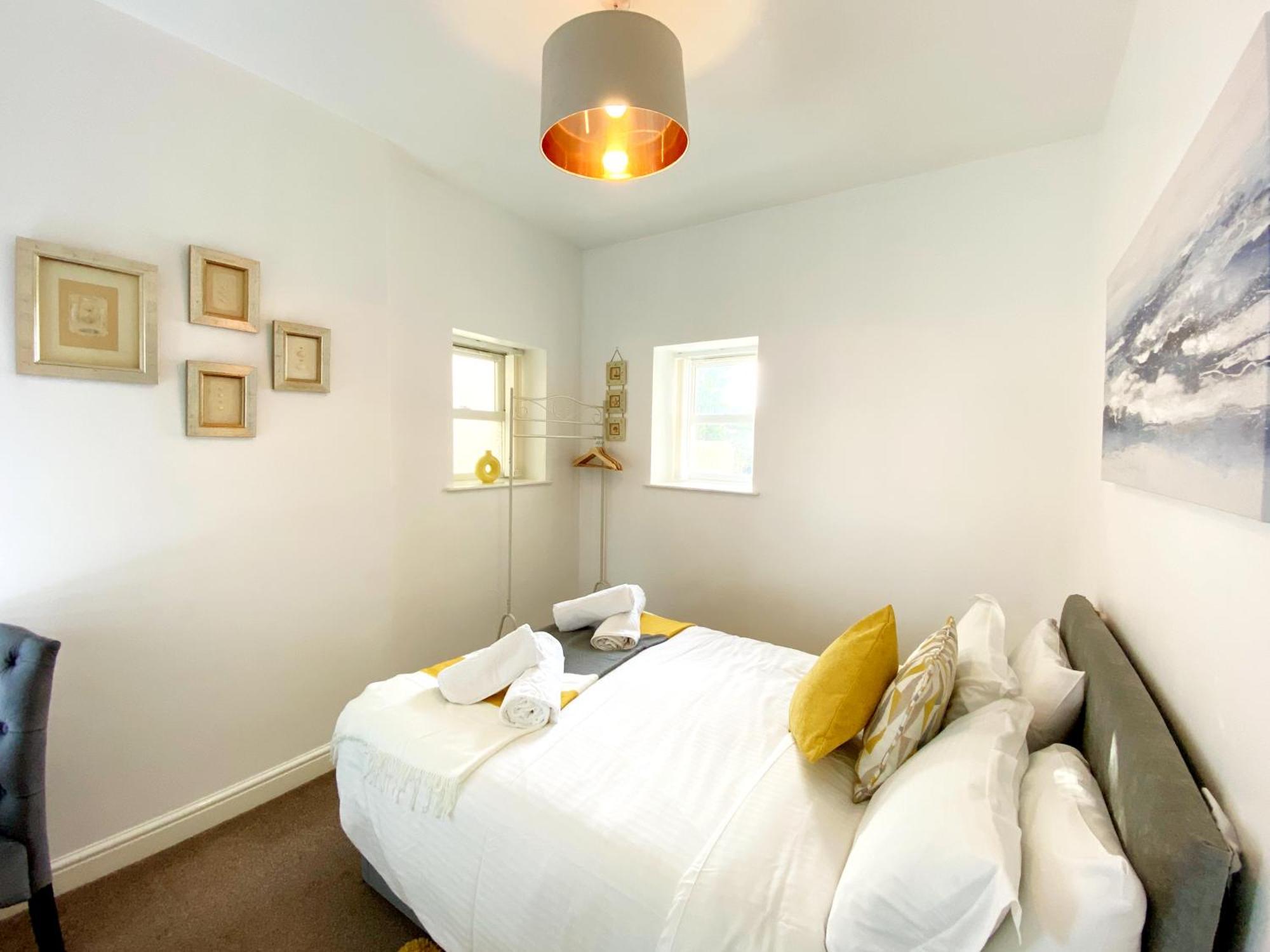 No1 Marina Court - Wow Sea View Apartment *