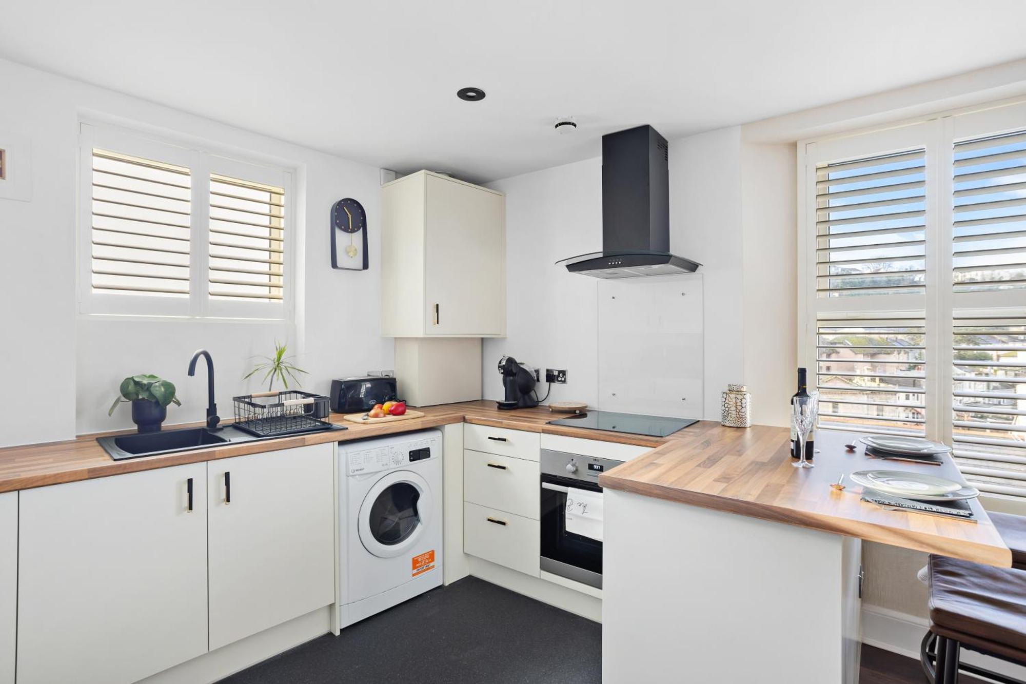 Kethla Luxury Apartment
