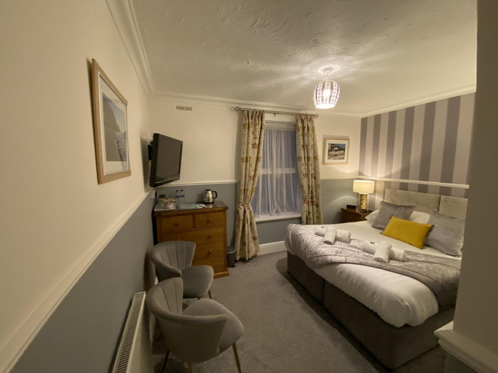 Abingdon House 4* Torquay