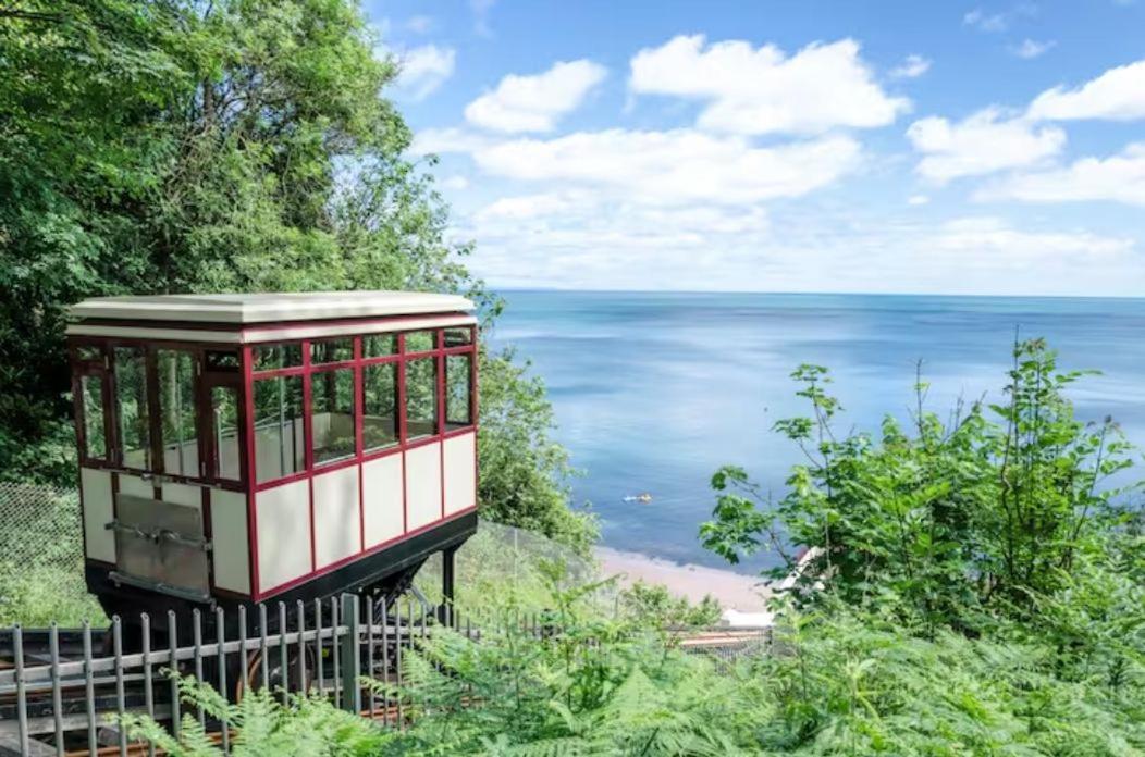 Pilgrims Rest Cottages: Charming Seaside Retreats With Countryside Access