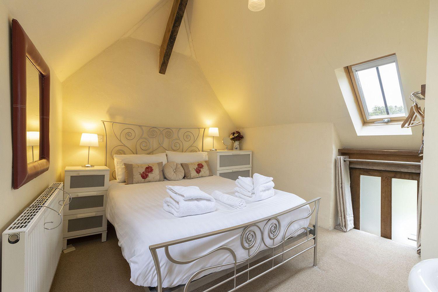 Holiday home Pilgrims Rest Cottages: Charming Seaside Retreats With Countryside Access