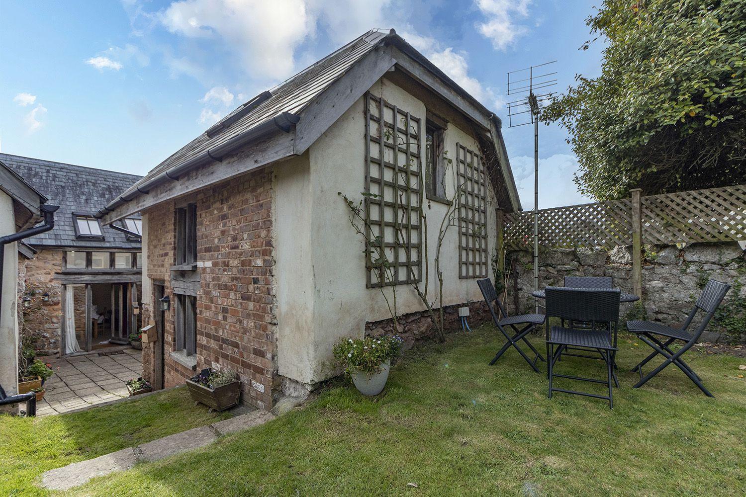 Holiday home Pilgrims Rest Cottages: Charming Seaside Retreats With Countryside Access