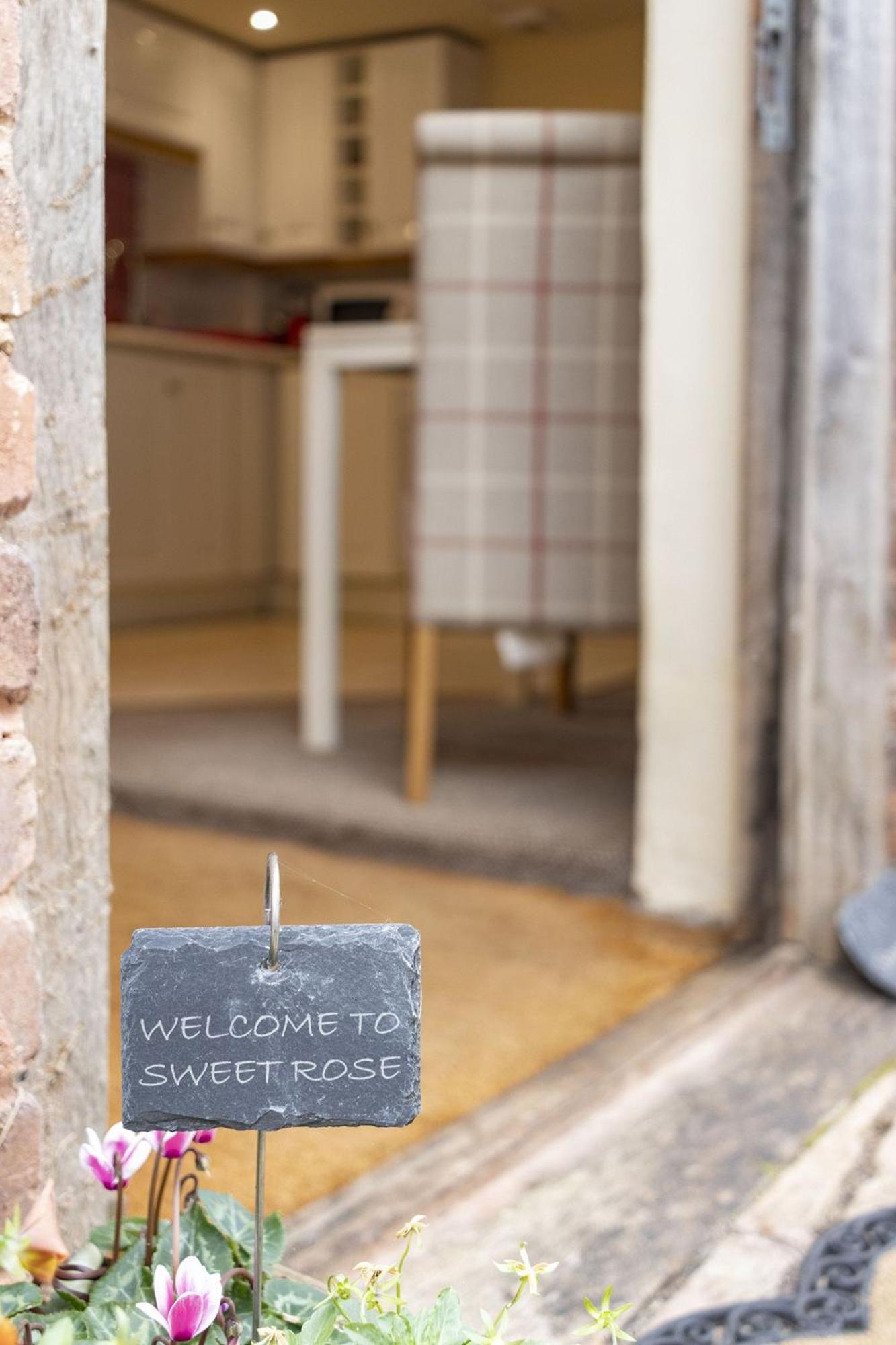 Pilgrims Rest Cottages: Charming Seaside Retreats With Countryside Access Holiday home *