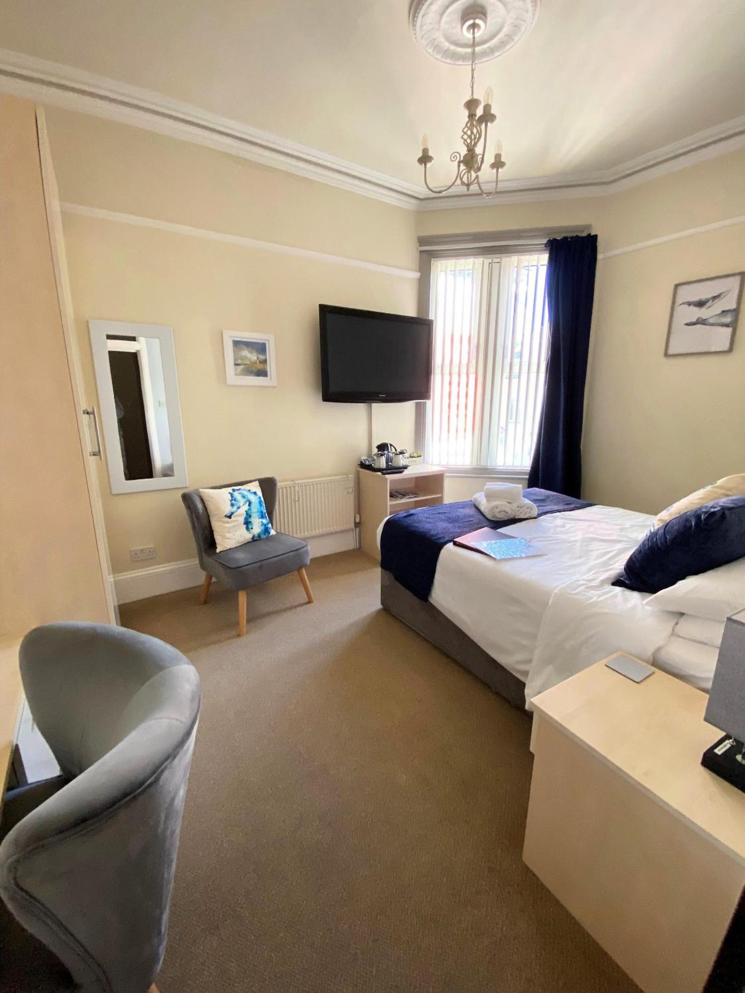74 Belgravia Guest house Torquay