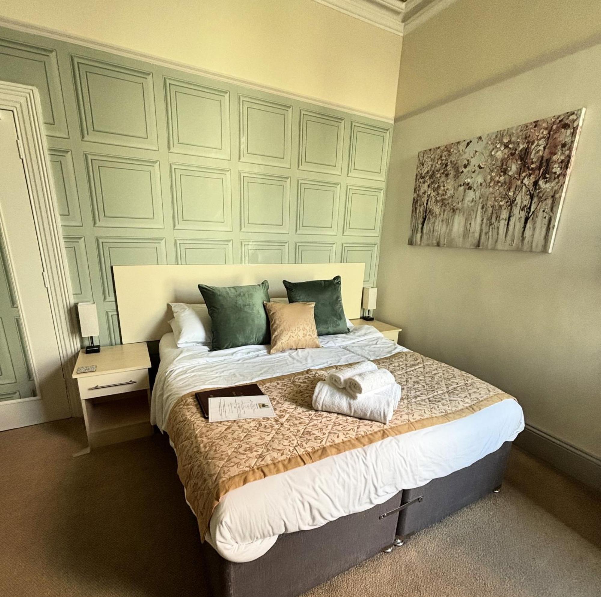 74 Belgravia 4* Torquay