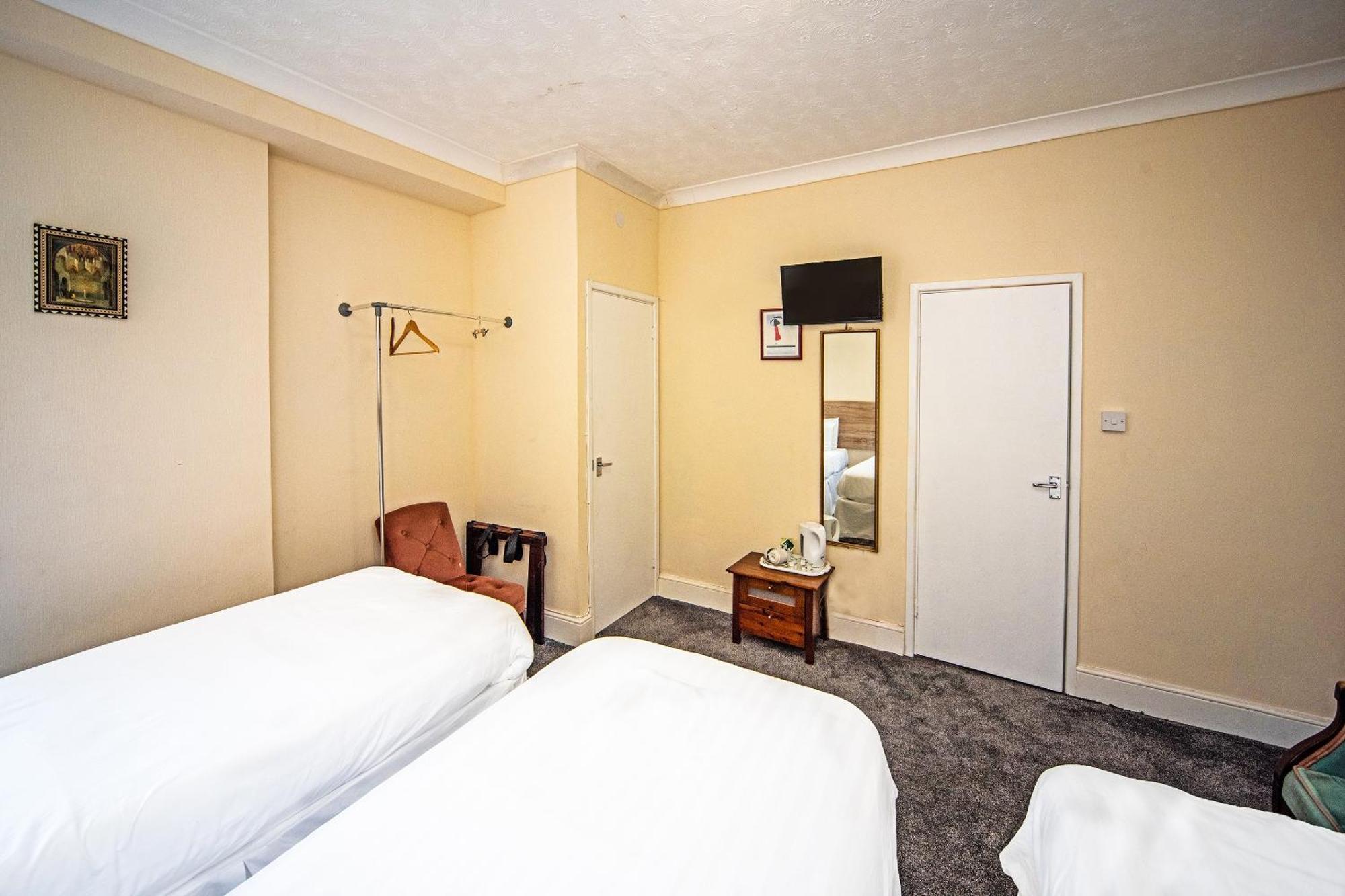 The Sherwood Palm Hotel, 3* Torquay