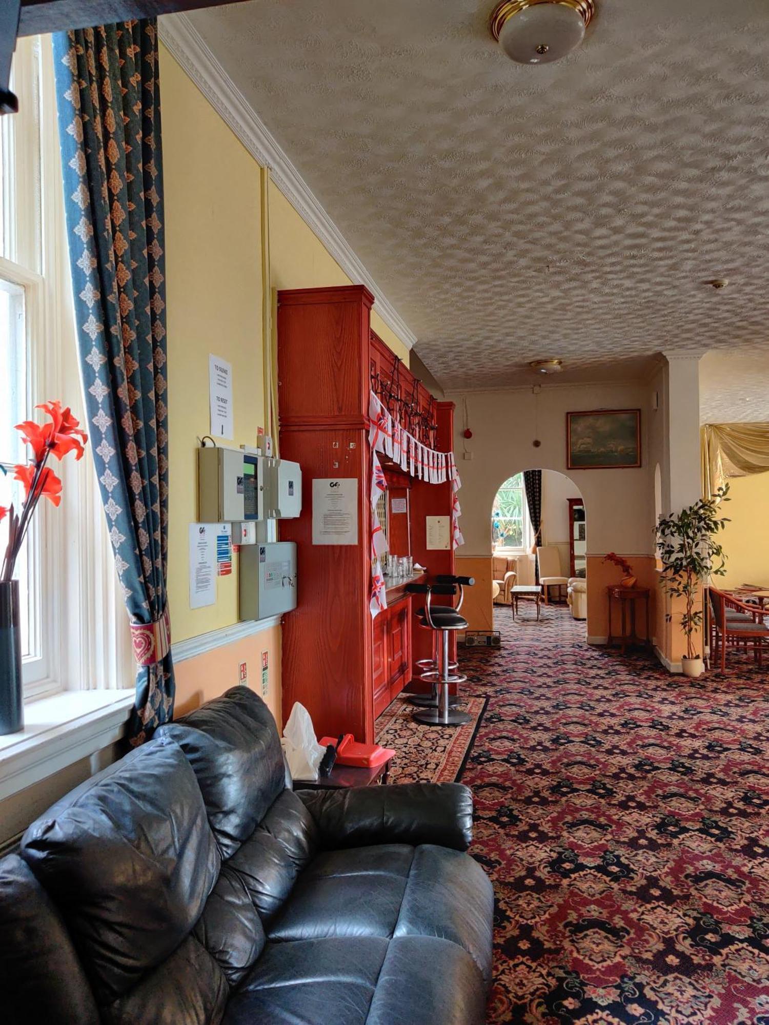 Inglewood Palm Hotel, Abbey Sands Torquay