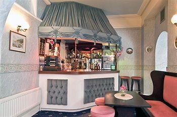 Bed & Breakfast Babbacombe Bay House
