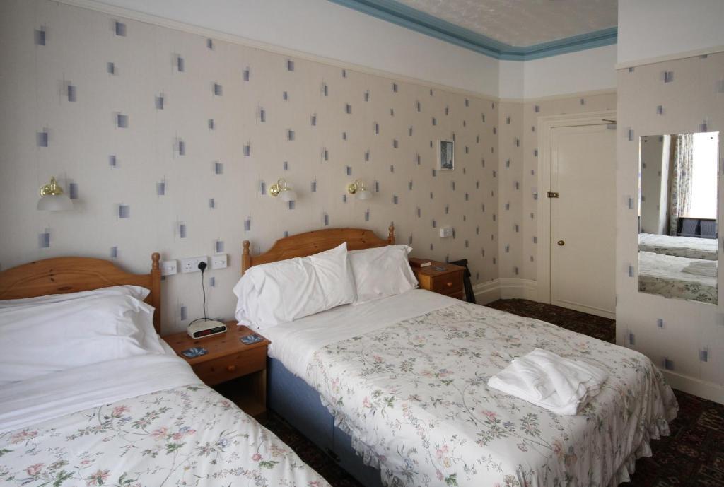 Grosvenor House 4* Torquay