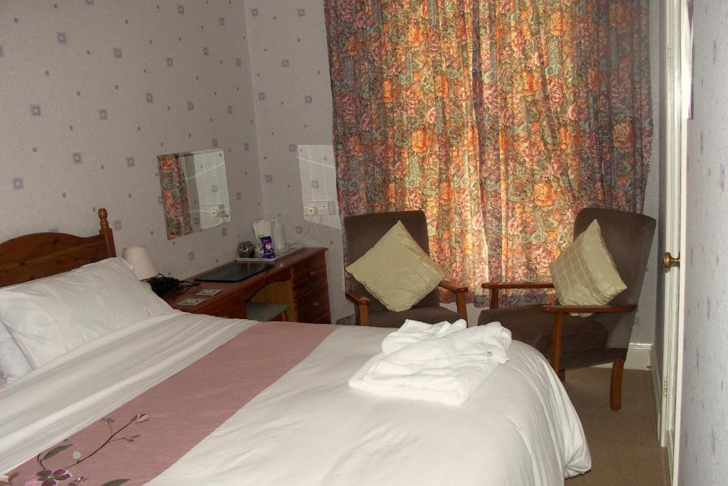 Grosvenor House 4*