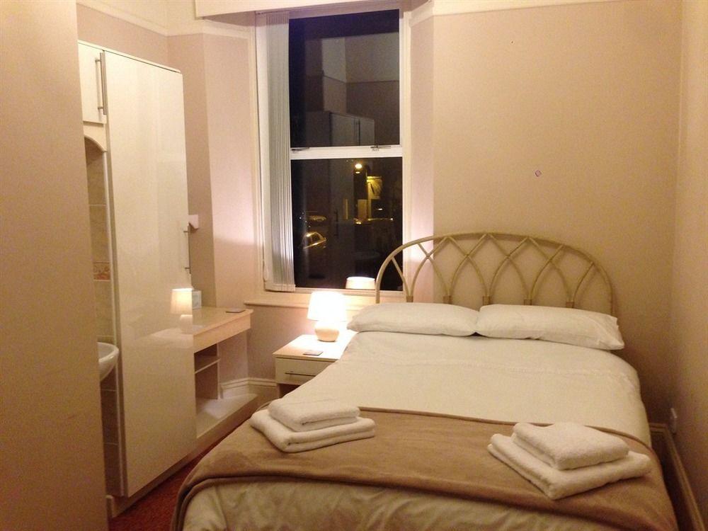 74 Belgravia Guest house Torquay