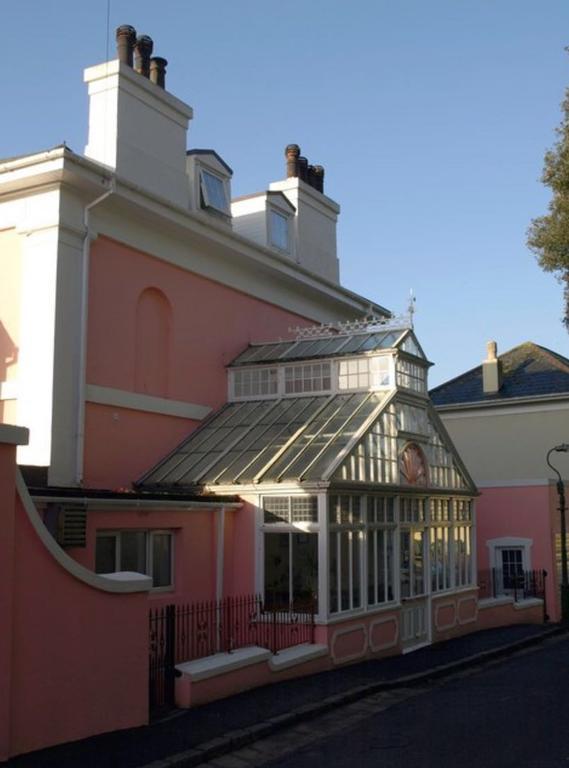 St. Clements Guest house Torquay