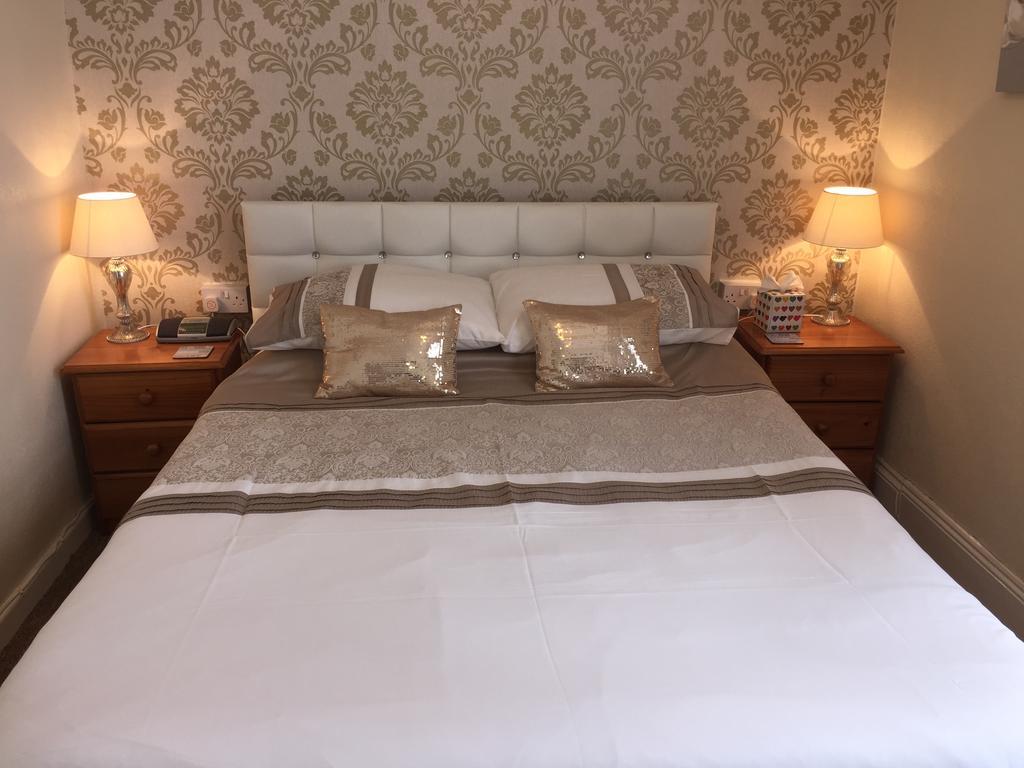 Acomodação com café da manhã  Crowndale - Exclusively For Adults Torquay