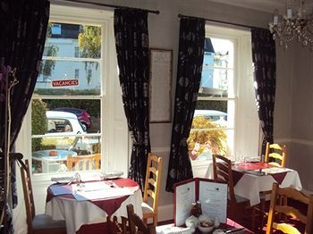 Lawnswood 4* Torquay