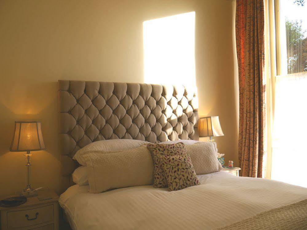Hotel Muntham & Town House 3*