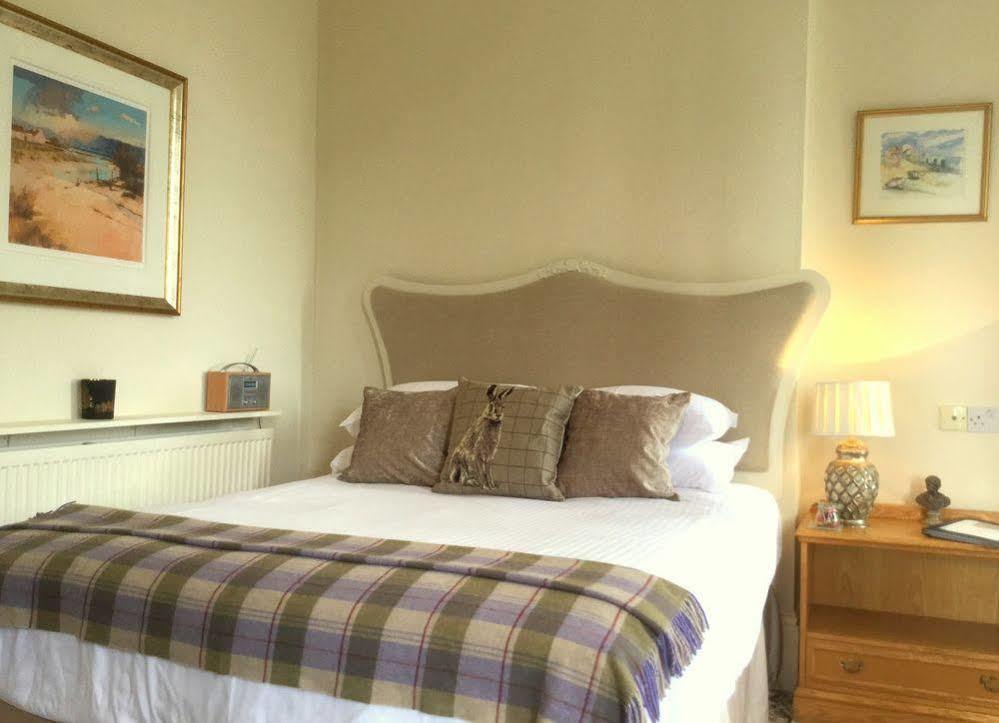 Muntham & Town House 3* Torquay