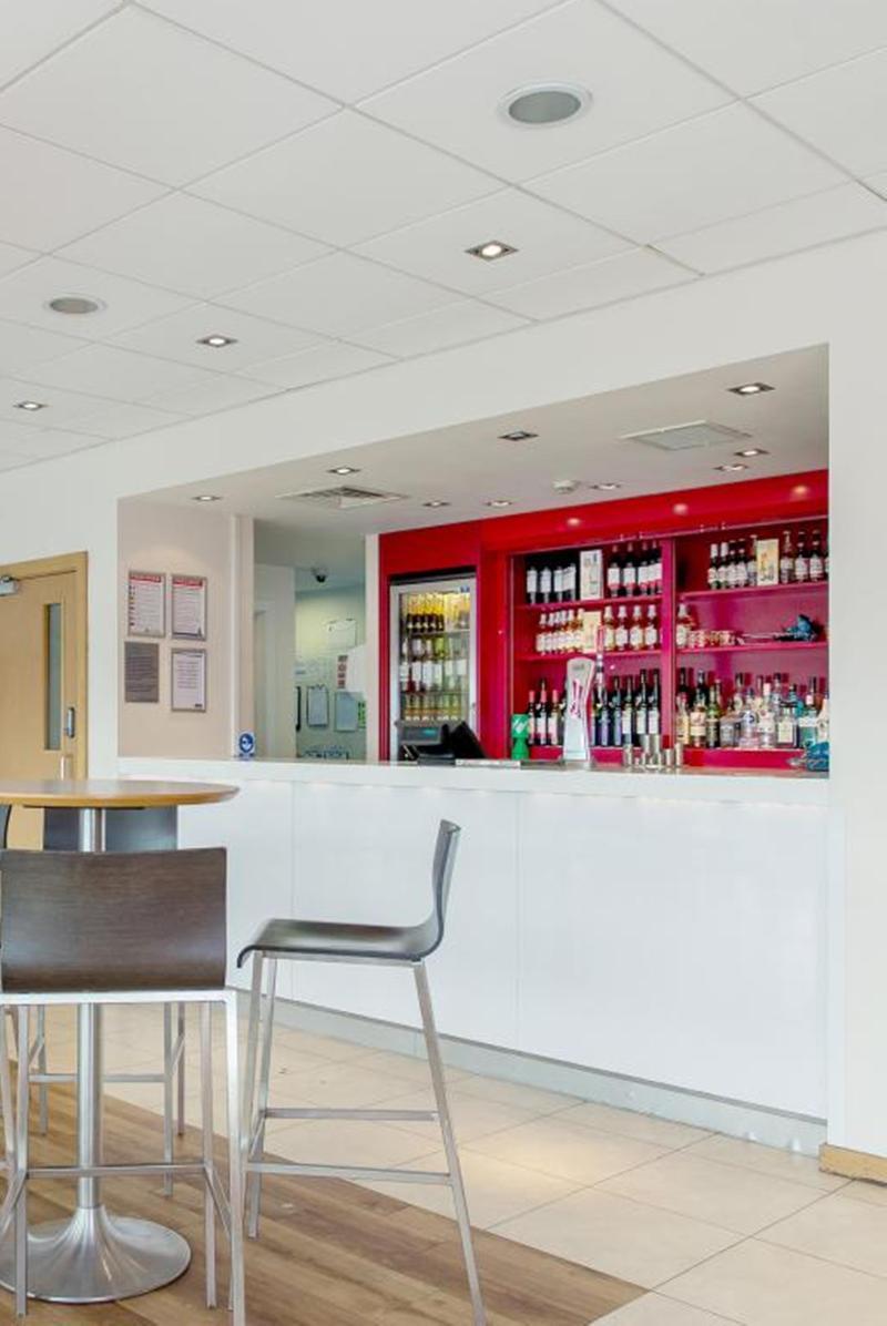 Travelodge Hotel 3*