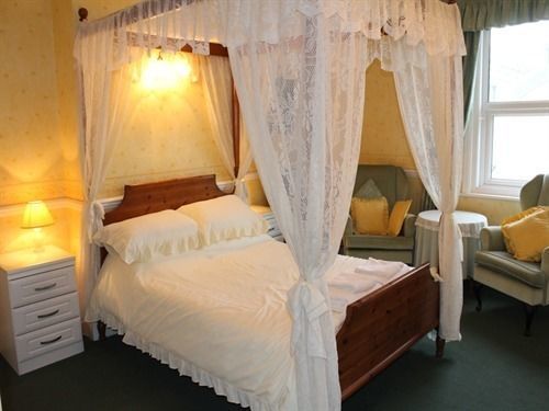 The Millbrook Guest house Torquay