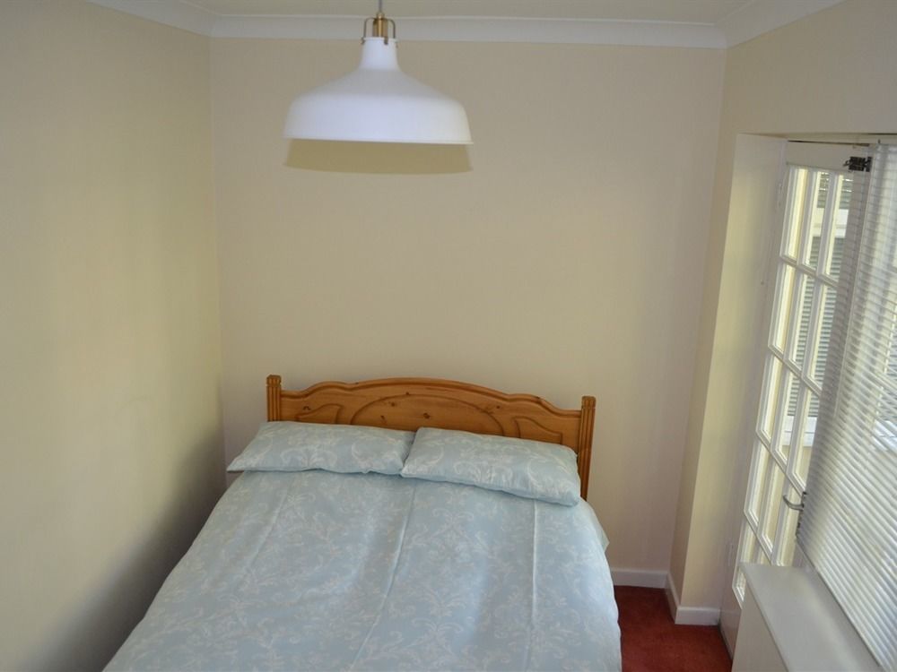 Chelston Manor Apartment *