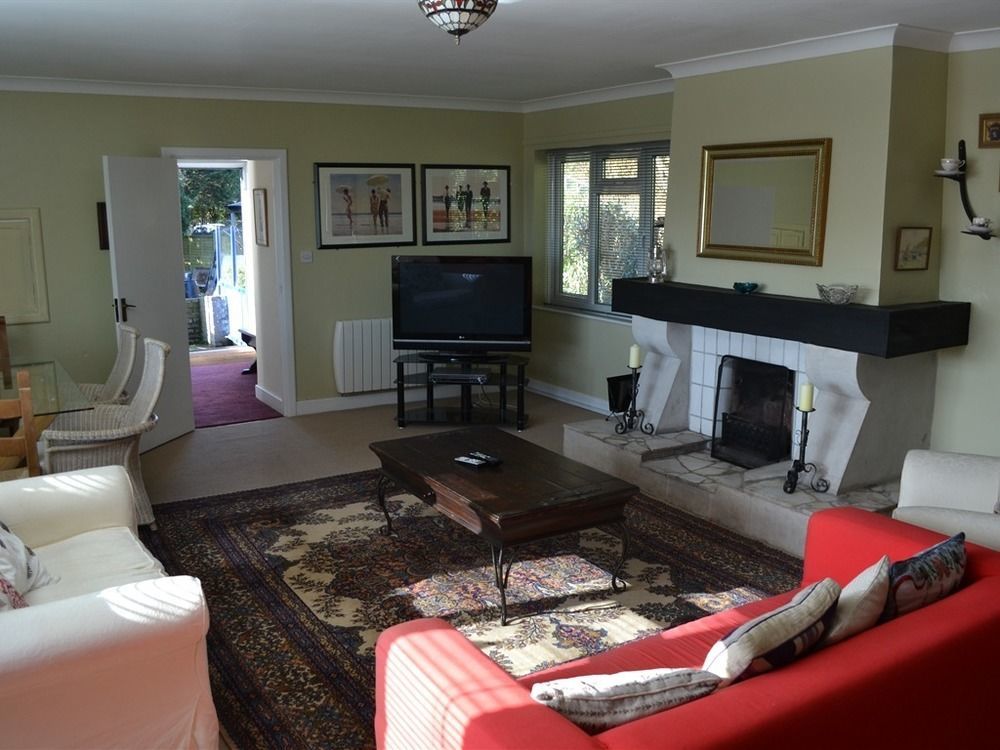 Chelston Manor Apartment