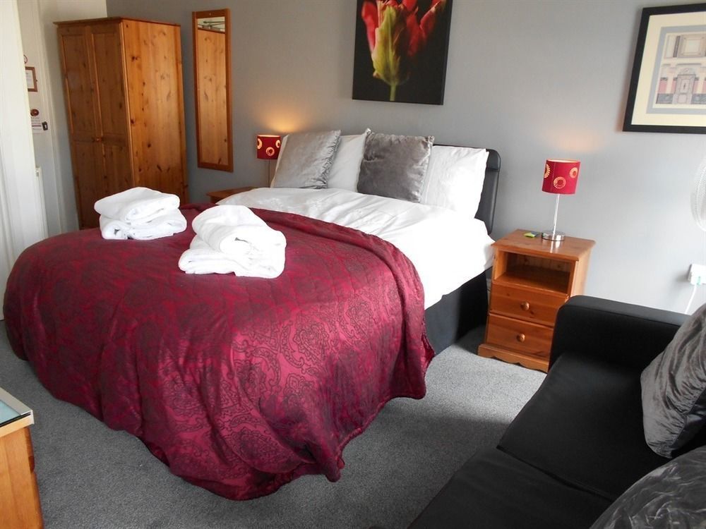 Cranborne Guest Exclusively For Adults 4* Torquay