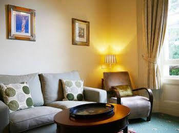 Muntham & Town House Hotel