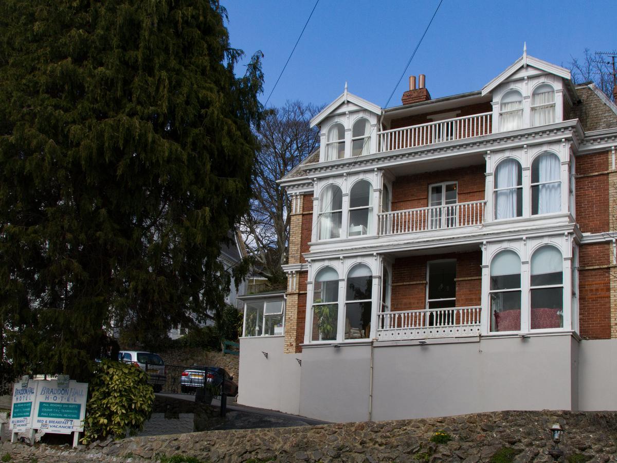 Guest house Braddon Hall