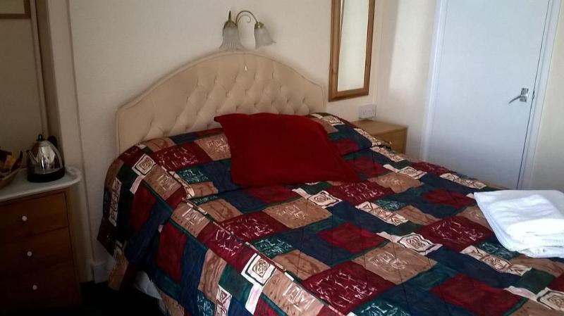 Brooklands Guest house