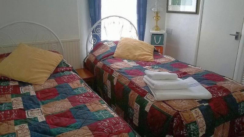 Brooklands Guest house 4*
