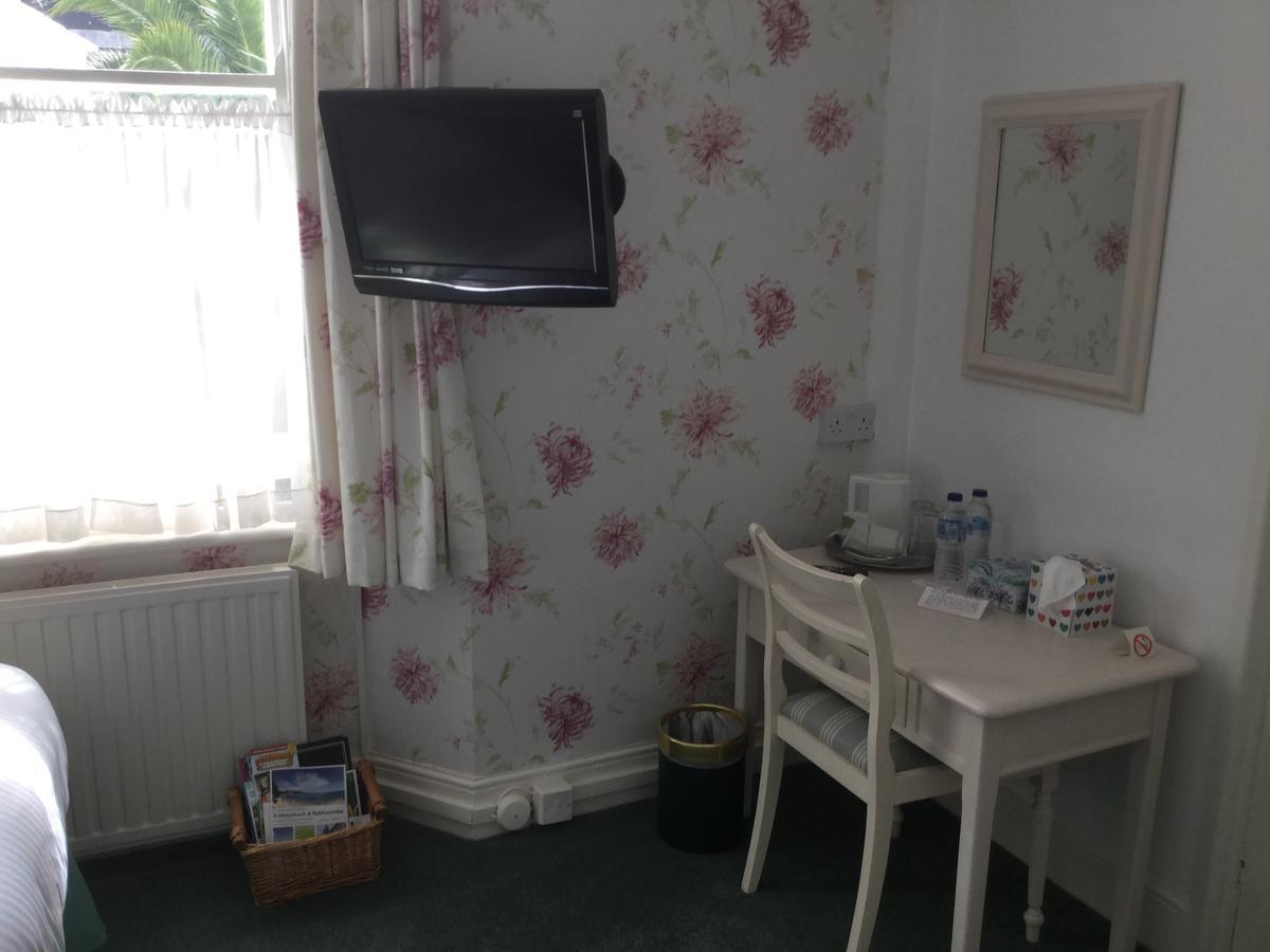 Cary Court -