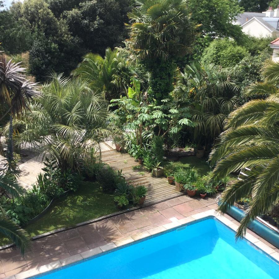 Cary Court - Casa de hóspedes