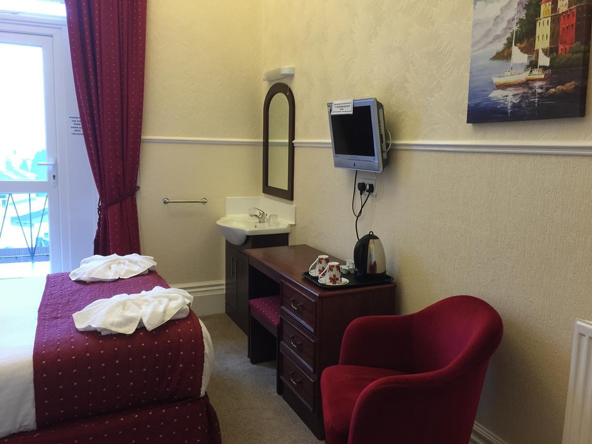 Seascape Hotel Torquay